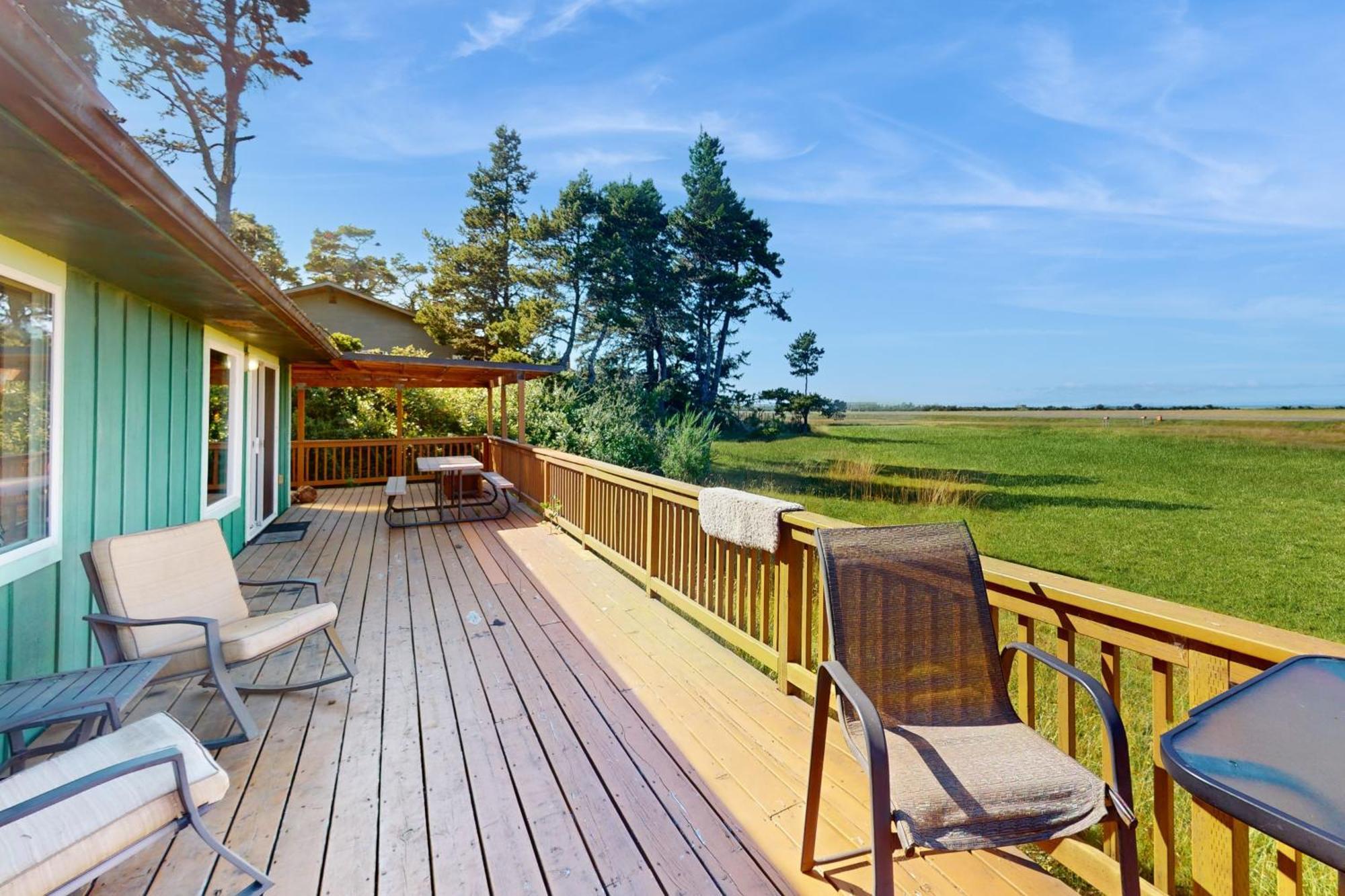 Surfer'S A Landing Villa Westport Ngoại thất bức ảnh